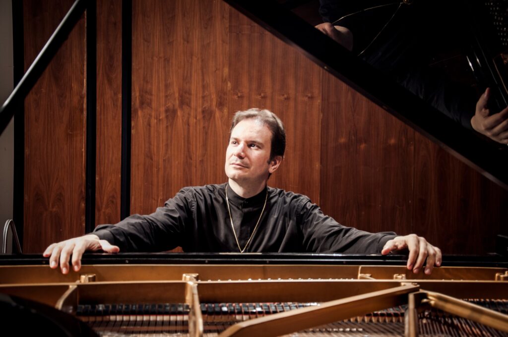 Alessandro Marano Photo 5